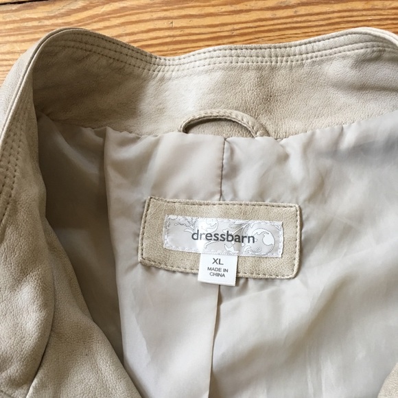 Leather Jacket - Picture 4 of 5